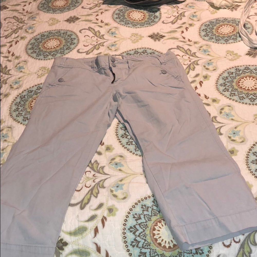 3️⃣ for 2️⃣0️⃣💰Light Blue capris